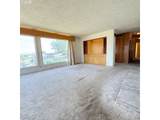 2925 Hillcrest Dr - Photo 4