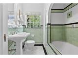 2325 Flanders St - Photo 19