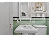 2325 Flanders St - Photo 23
