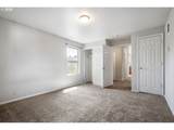 593 Hanover St - Photo 20