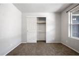 593 Hanover St - Photo 22