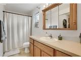 912 Twelfth St - Photo 15