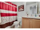 912 Twelfth St - Photo 18