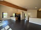 2389 Brooklyn Dr - Photo 14