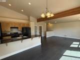 2389 Brooklyn Dr - Photo 15