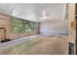 1320 Hall St - Photo 28