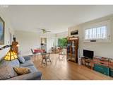 700 Oak St - Photo 11