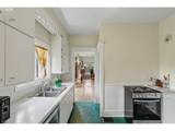700 Oak St - Photo 16