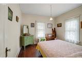 700 Oak St - Photo 22
