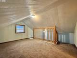 455 3RD St - Photo 36