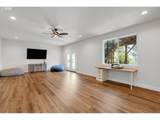 1280 Westwood Dr - Photo 31