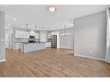 2081 Silverstone Dr - Photo 13