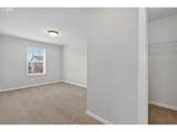 2081 Silverstone Dr - Photo 33