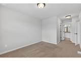 2081 Silverstone Dr - Photo 34