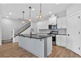 2081 Silverstone Dr - Photo 8