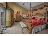 18525 Marine Dr - Photo 38