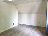 347 Oak St - Photo 21
