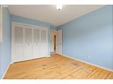 1195 Hallinan St - Photo 20