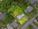 1195 Hallinan St - Photo 3