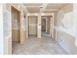 144 Duane St - Photo 28