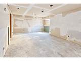 144 Duane St - Photo 31