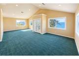 144 Duane St - Photo 9