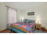 1742 22ND St - Photo 26