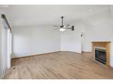 738 Roosevelt St - Photo 17