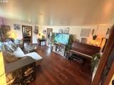 1220 Valley Ave - Photo 4