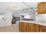186 40TH St - Photo 12