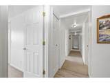 186 40TH St - Photo 15