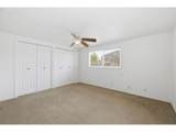 186 40TH St - Photo 16