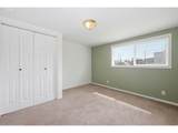 186 40TH St - Photo 18