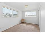 186 40TH St - Photo 25