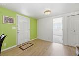 186 40TH St - Photo 4
