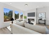 922 Rosebud Ct - Photo 5