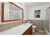 12030 Holladay St - Photo 13