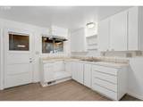 12030 Holladay St - Photo 7