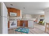 7102 Stonewater St - Photo 15