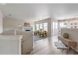7102 Stonewater St - Photo 33