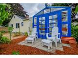 622 Hayter St - Photo 34