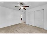 401 16TH St - Photo 32