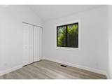 512 Eastman Pkwy - Photo 38