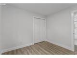 512 Eastman Pkwy - Photo 44