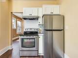 2137 Everett St - Photo 8