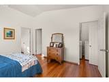 1115 Ransom Ave - Photo 11
