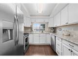 1220 Court Ave - Photo 12