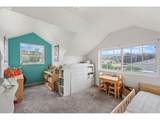 1220 Court Ave - Photo 25