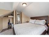 1220 Court Ave - Photo 30
