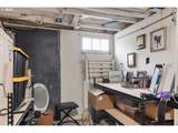 1220 Court Ave - Photo 33